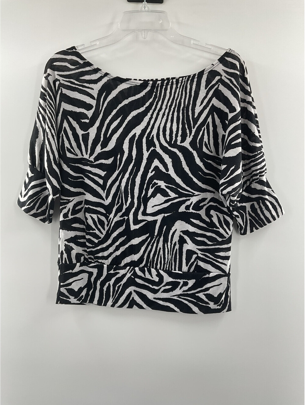 Annabelle USA women’s extra large zebra blouse NWT short 063
